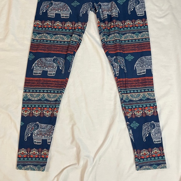 3/$15 LULA ROE Boho Elephants Leggings, TC - Picture 4 of 8